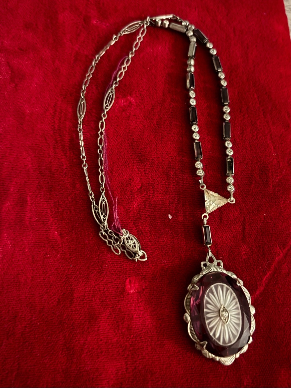 Gorgeous, vintage silver camphor glass, necklace - Picture 2 of 5